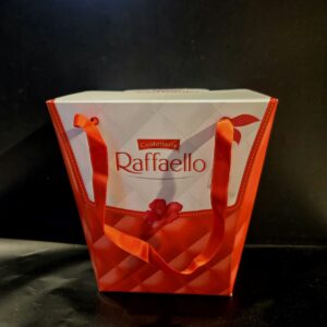 Цукерки Raffaello Т23*8*1 Сумочка
